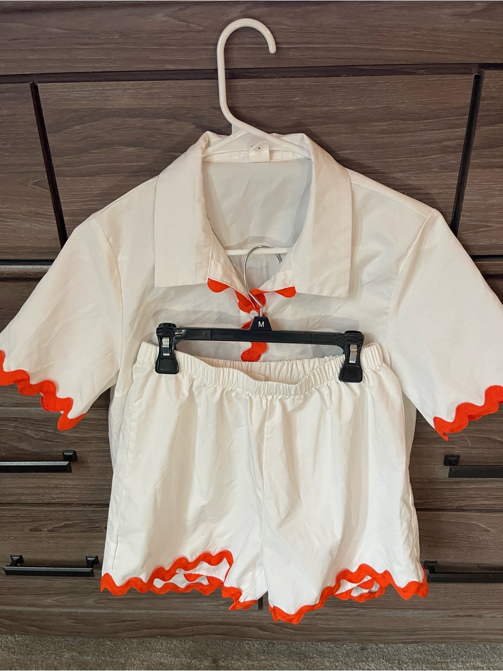 SHEIN White & Orange short set ( Never worn )